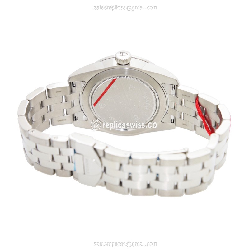 Tudor Glamour Date - Automatic - Black Dial - Steel Case - Silver Strap - View 4
