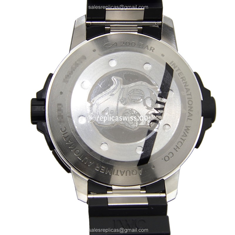 IWC AQUATIMER Titanium - Automatic - Black Dial - Black Rubber - Sapphire - Buckle - View 3