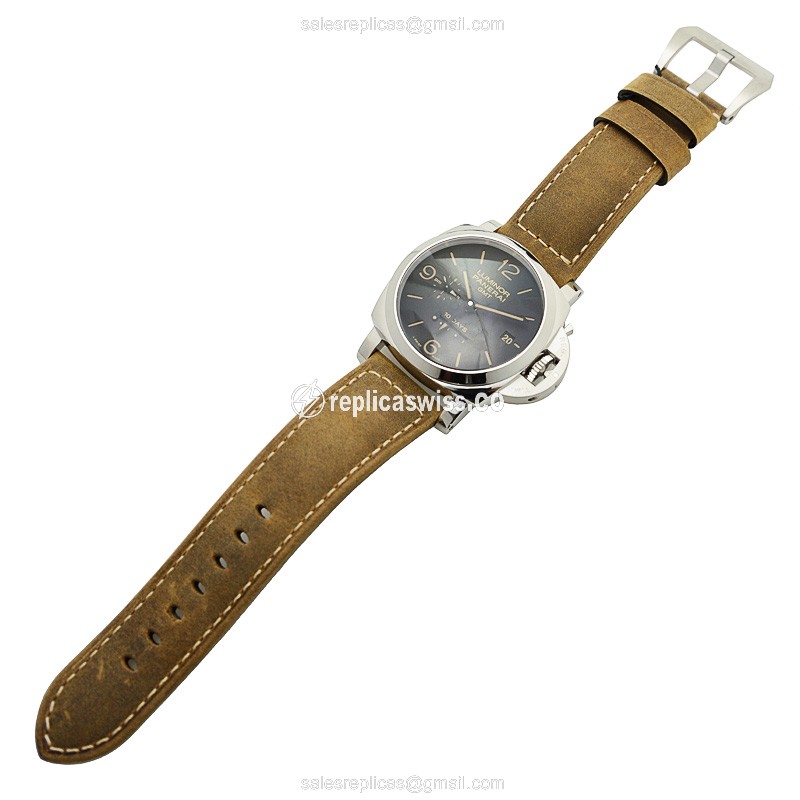 Panerai PAM00533 Replica - Automatic - Stainless Steel - Black Dial - Brown Cowhide - Buckle - View 2