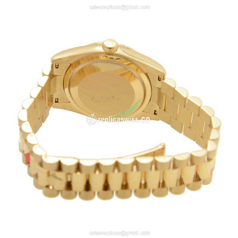 Rolex DAY-DATE Replica - Automatic, Black Dial, Gold Clasp & Band - View 4