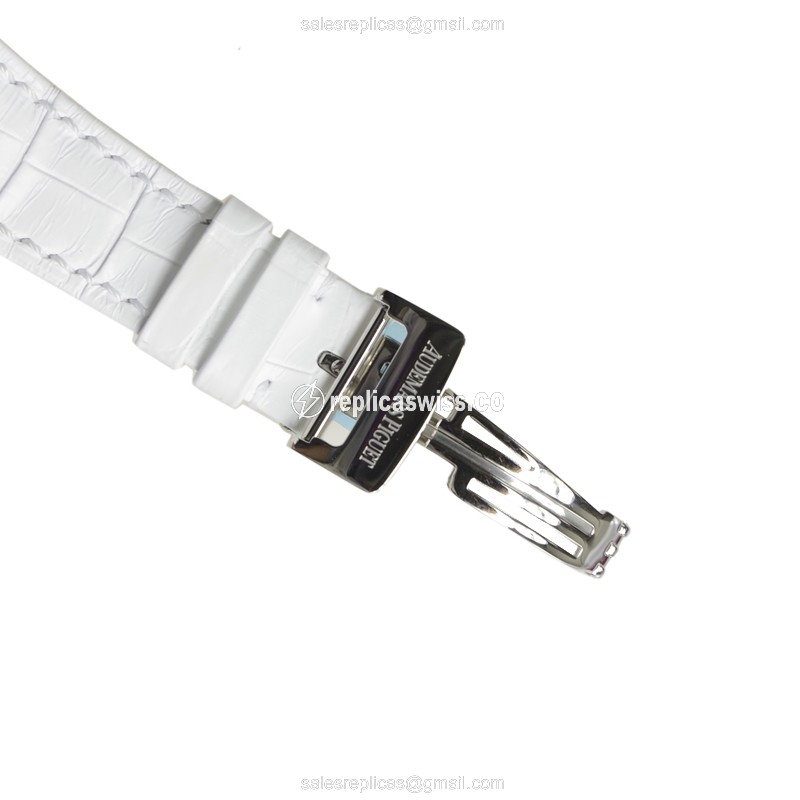 Audemars Piguet Royal Oak Replica - Automatic - Diamond Case - Silver Dial - White Alligator Strap - View 3
