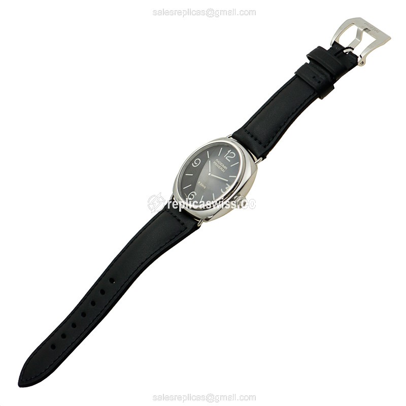 Panerai PAM00610 RADIOMIR - Manual - Steel Case - Black Dial - Black Cowhide Strap - Buckle Clasp - View 4