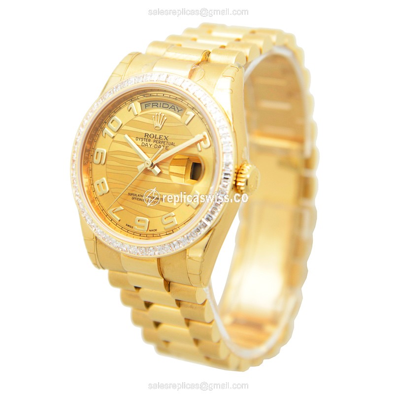 Rolex Day-Date Replica - Automatic - 18kt Gold Case - Diamond Bezel - Gold Strap - View 3