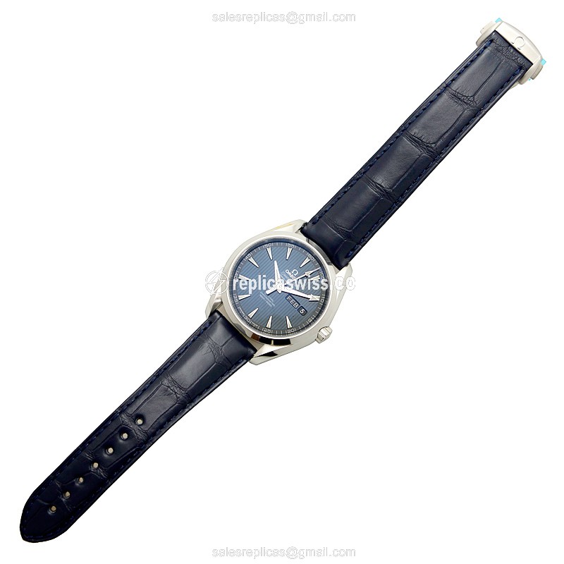 Omega Seamaster 231.13.43.22.03.002 - Automatic - Blue Dial - Leather Blue Strap - View 2