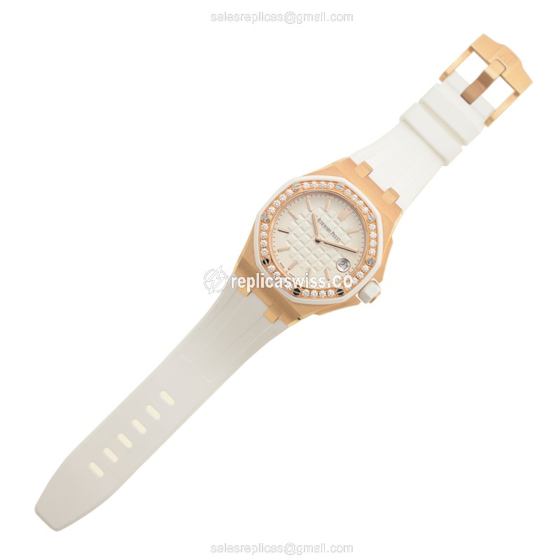 Audemars Piguet Royal Oak Offshore Quartz - Rose Gold Case - White Dial - Rubber Strap - Buckle Clasp - View 2