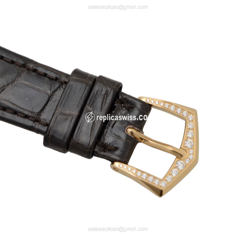Patek Philippe 7130R-010 - Auto 18kt Rose Gold & Diamonds - White Dial, Black Alligator Buckle - View 4