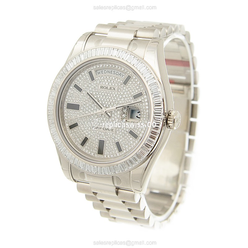Rolex DAY-DATE Replica | Automatic | 18kt White Gold Case | Diamond Bezel - View 3