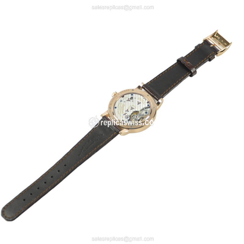 A Lange & Sohne 233.032 1815 Chrono - Auto - 18kt Rose Gold - White Dial - Brown Alligator Buckle - View 4