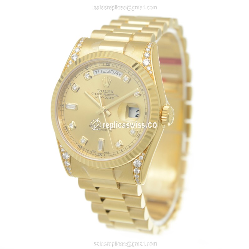 Rolex DAY-DATE Replica | Automatic | Gold Dial | Clasp | Gold Strap - View 3