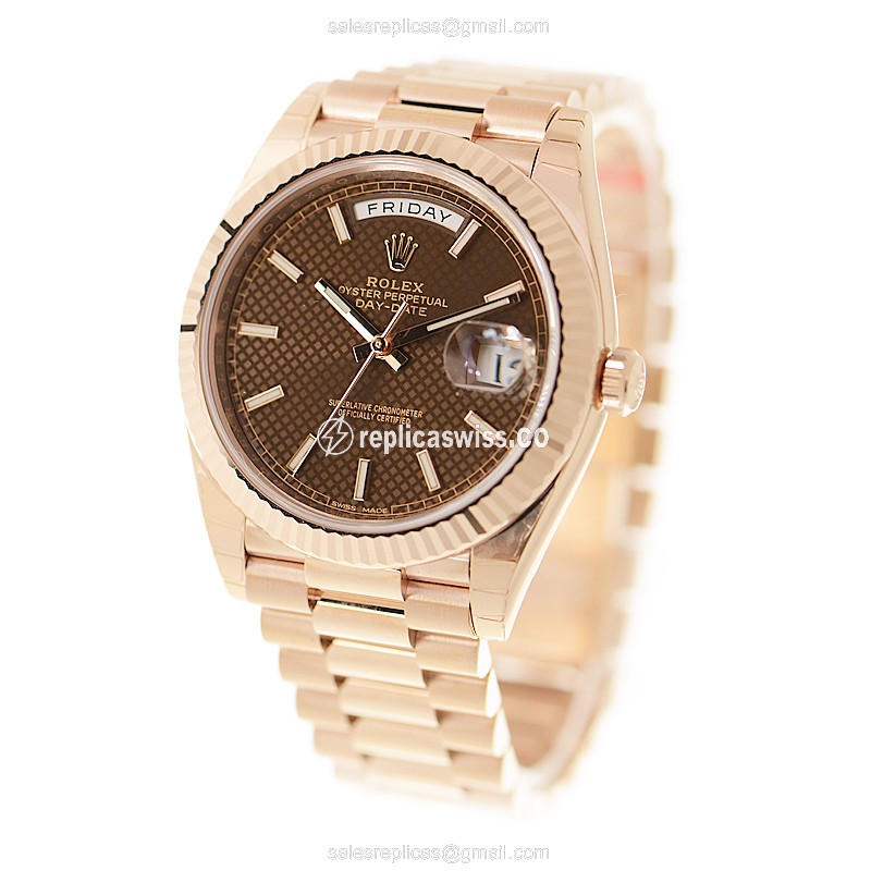 Rolex DAY-DATE Replica - Automatic - 18kt Rose Gold - Brown Dial - Gold Strap - View 3