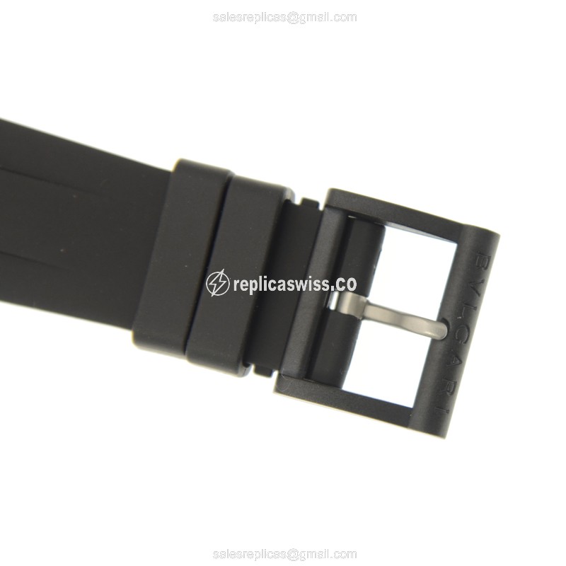 Bulgari DG42C3SMCVDCH Automatic - Magnesium Case - Blue Dial - Black Rubber Strap - View 4