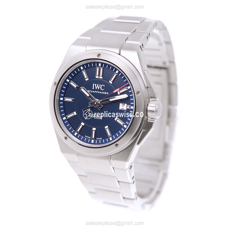 IWC Ingenieur Automatic Stainless Steel - Blue Dial - Sapphire Crystal - Silver Band - Clasp - View 3