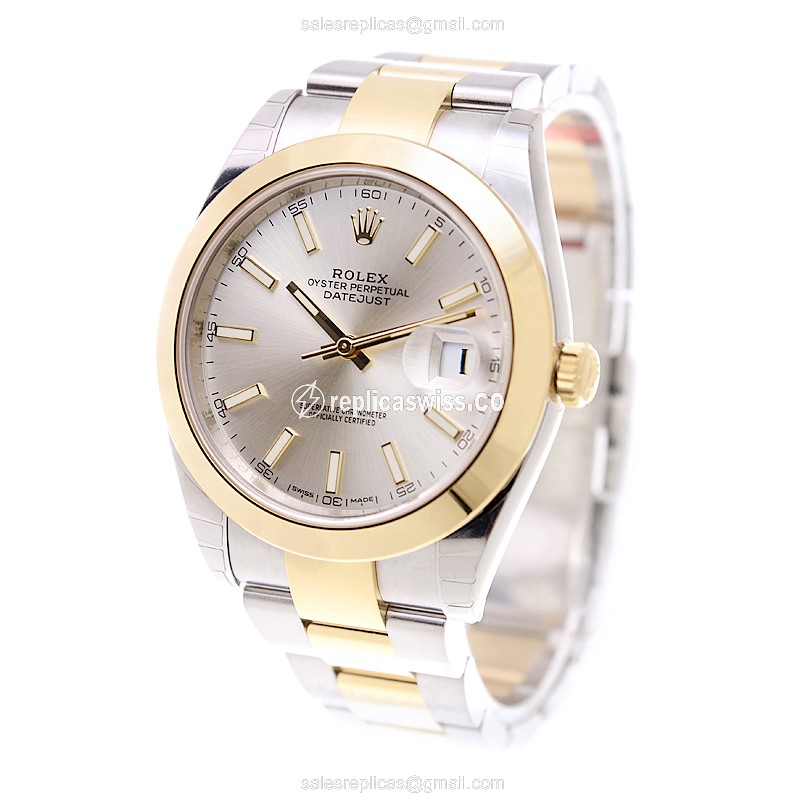 Rolex DATEJUST Replica - Automatic - Silver Dial on 18kt Steel Strap - View 3