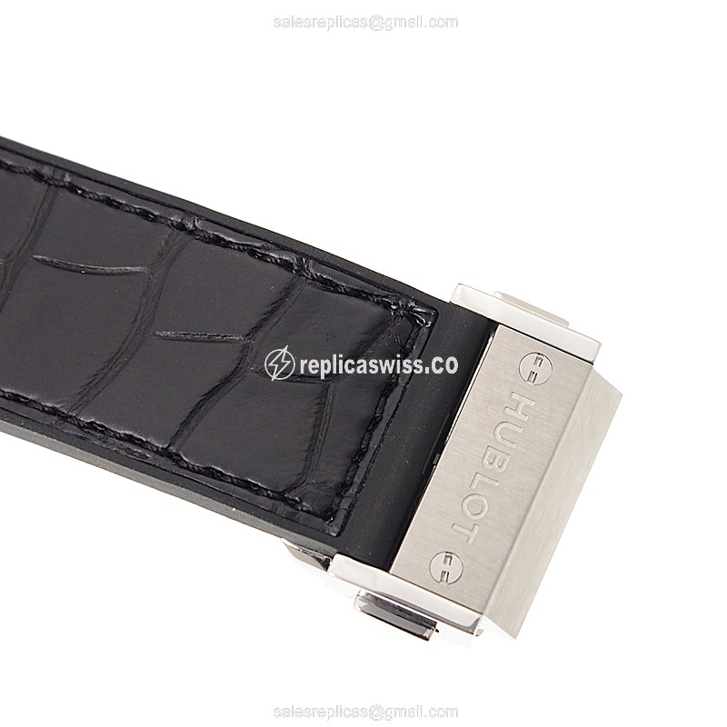 Hublot Classic Fusion Replica - Automatic - Titanium - Black Dial - Black Alligator Buckle - View 4
