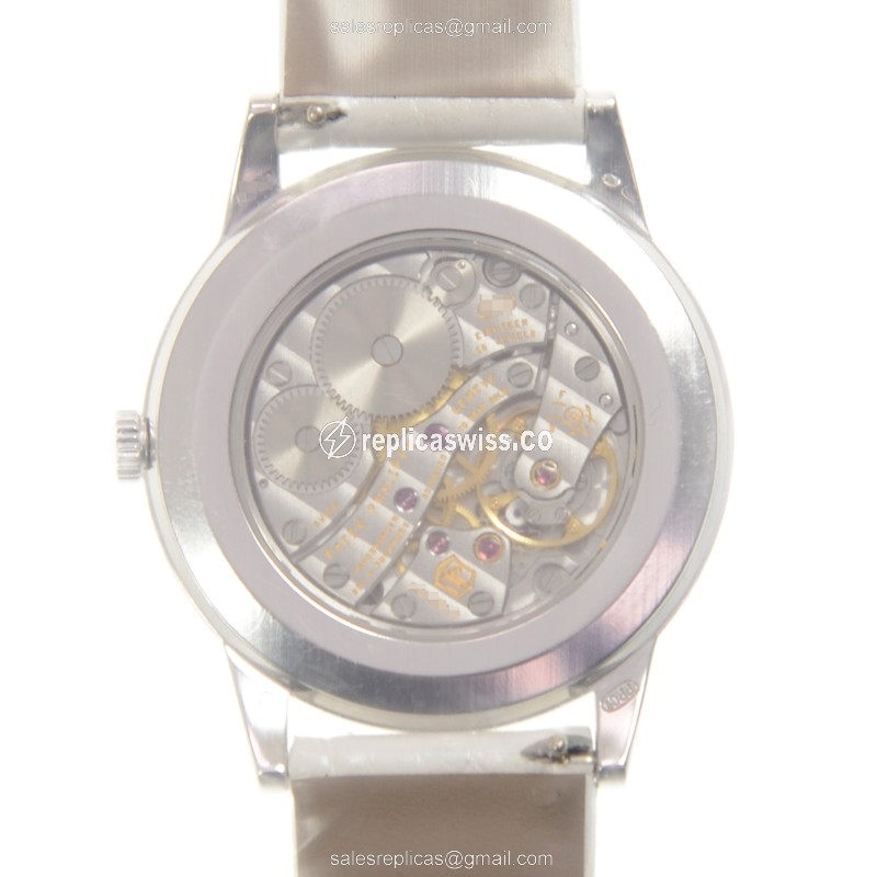 Patek Philippe Calatrava 7122-200G-001 - Manual Wind - 18kt White Gold - Diamond Bezel - View 3