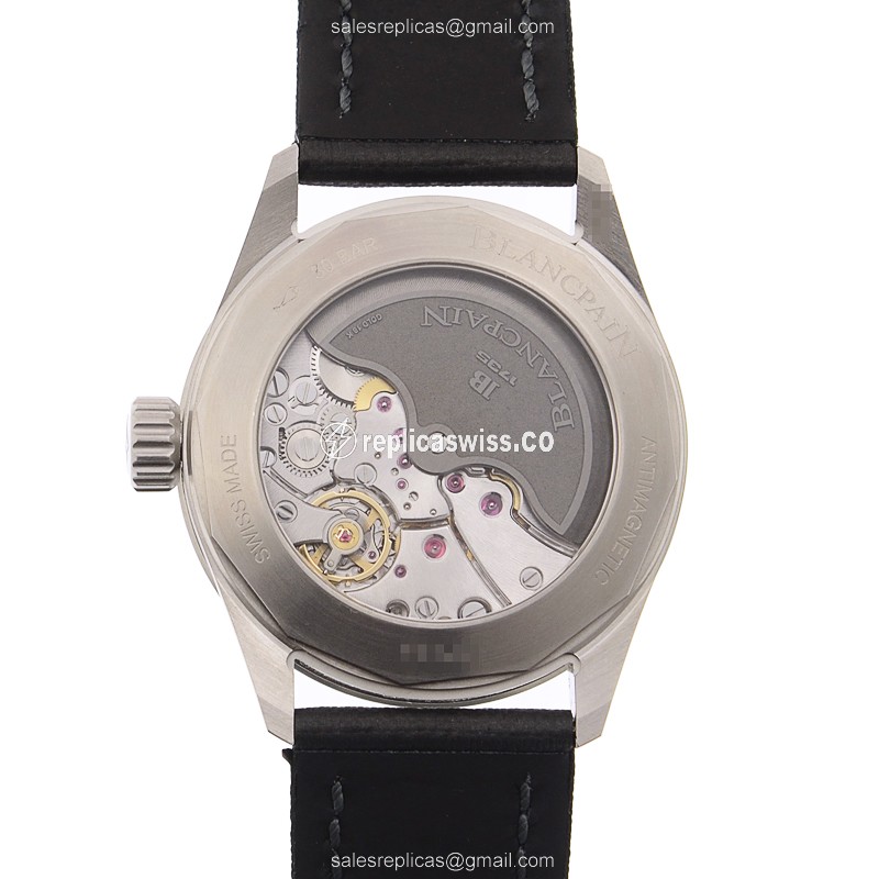 Blancpain 5000-1110-B52A FIFTY FATHOMS Automatic - Gray Dial - Steel Case - Canvas Black Strap - View 3