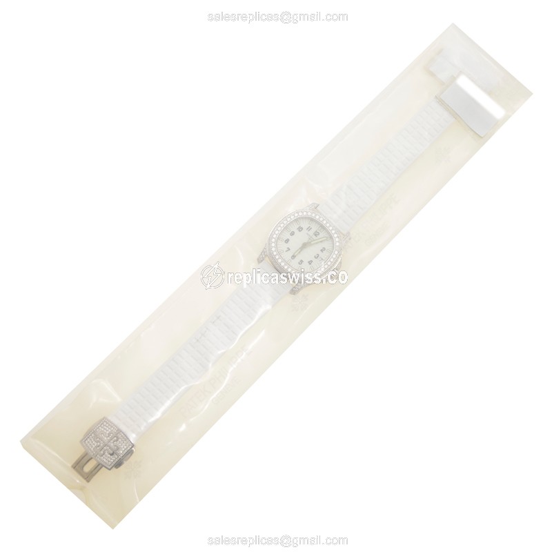 Patek Philippe 5069G-011 Replica - Automatic - 18kt White Gold - Diamond Bezel - White Dial - View 2