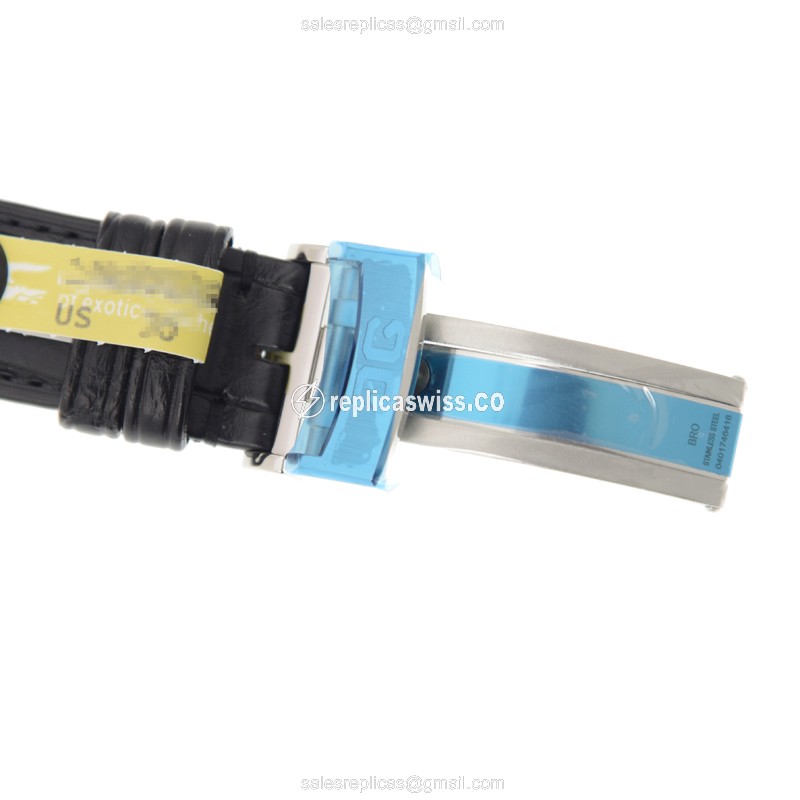 Glashutte PANO Automatic - Stainless Steel - Silver Dial - Black Alligator Strap - View 4