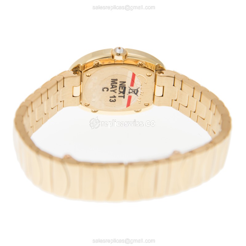 Cartier WB520019 Replica - Quartz - 18kt Gold - Diamond - Silver Dial - Gold Strap - View 4