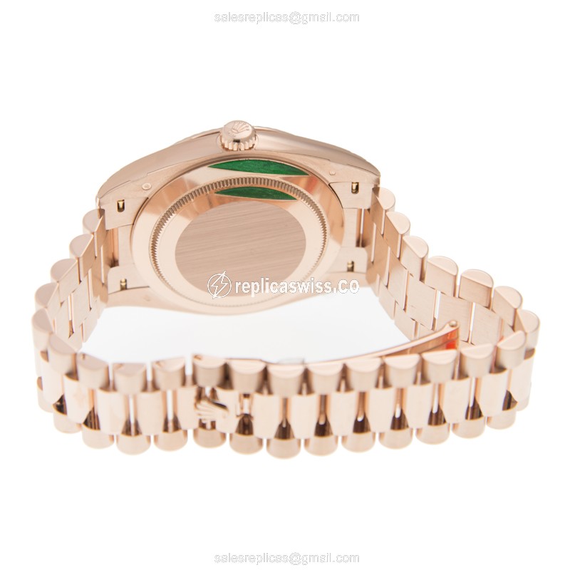 Rolex DAY-DATE Replica | 18kt Gold Case | Pink Dial | Automatic Clasp - View 4