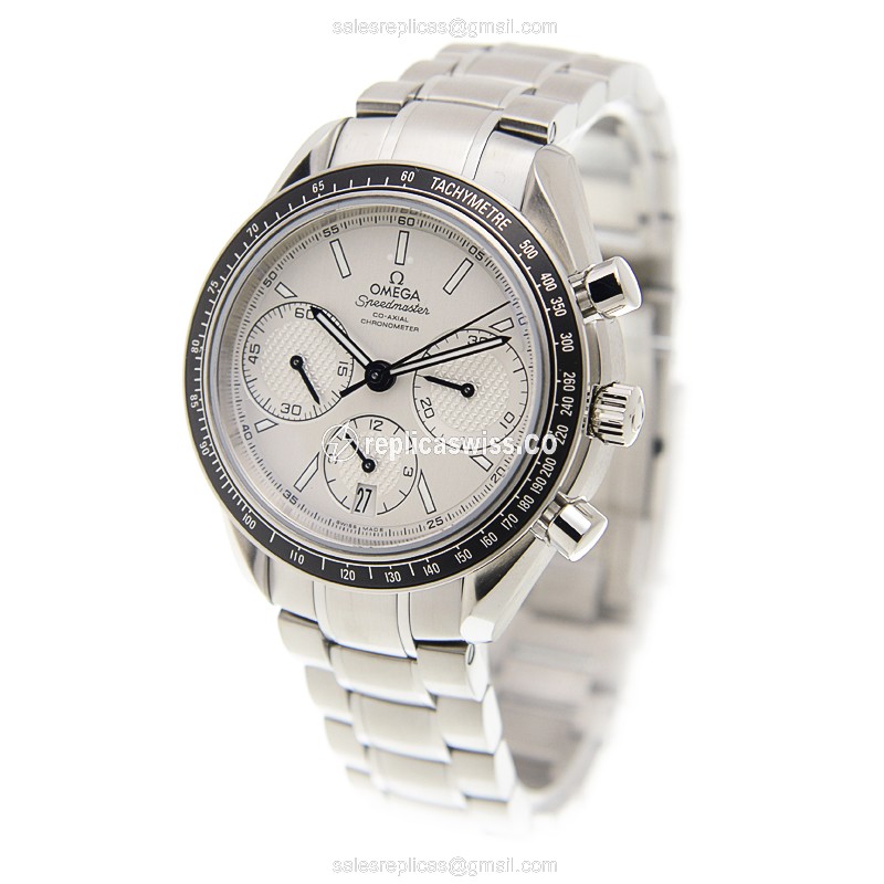 Omega Speedmaster Replica - Automatic - Stainless Steel Case - White Dial, Silver Clasp & Strap - View 3