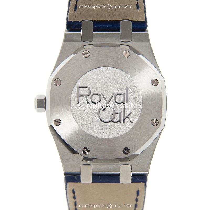 Automatic ROYAL OAK Replica - Audemars Piguet - Blue Steel Case - Blue Rubber Strap - Clasp - View 3