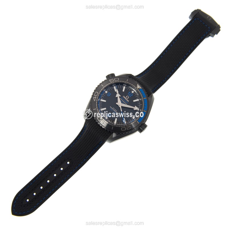 Omega Seamaster Ceramic - Automatic - Black Dial - Rubber Black Strap - Clasp - View 2