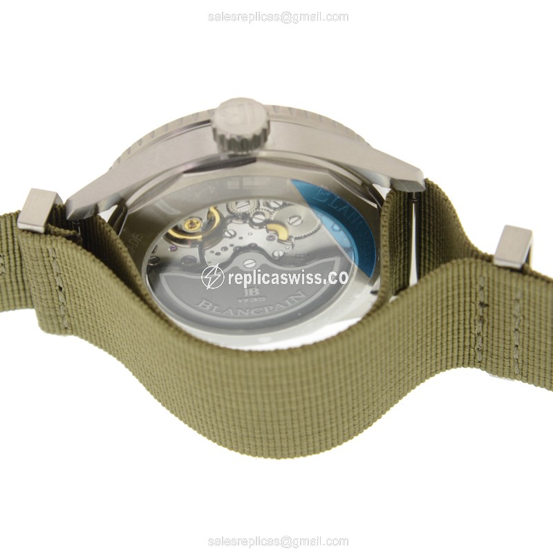 Blancpain 5000-1110-NAKA Replica - Automatic - Steel - Dark Grey - Green Canvas - Buckle - View 3