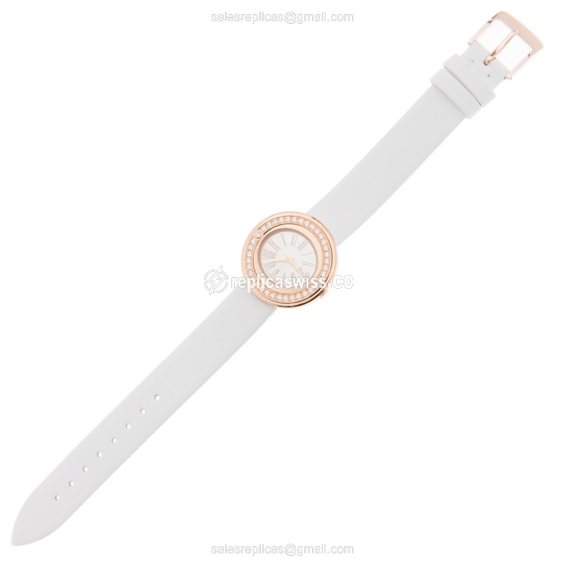 Piaget POSSESSION Replica - Quartz - 18kt Rose Gold - Diamond Bezel - Silver Dial - White Fabric Strap - View 2