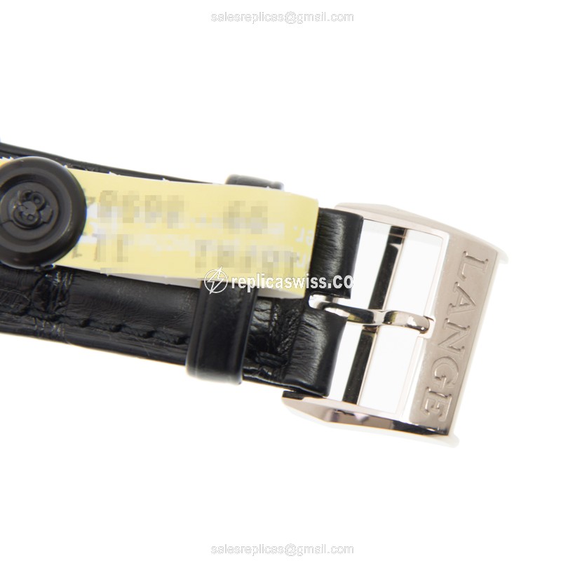A. Lange & Sohne 235.026 1815 Chrono - Auto - 18kt White Gold - White Dial - Black Alligator Buckle - View 4