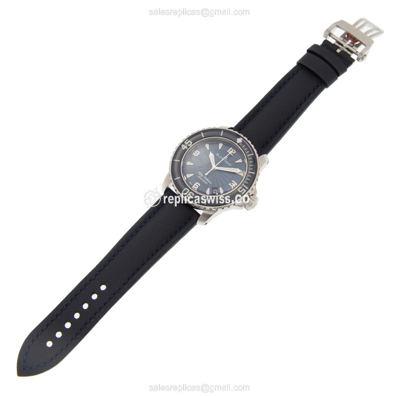Blancpain 5015D-1140-52B Replica - Automatic - Steel Case - Blue Dial - Canvas Strap - View 2