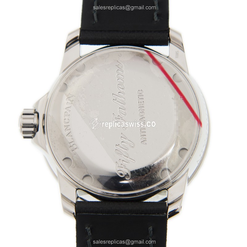 Blancpain 5015-1130-52A Replica - Automatic - Steel - Black - Canvas Strap - Buckle Clasp - View 3