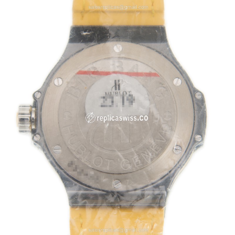 Hublot BIG BANG Quartz - Black Dial - Ceramics Case - Yellow Alligator - Sapphire Crystal - View 3