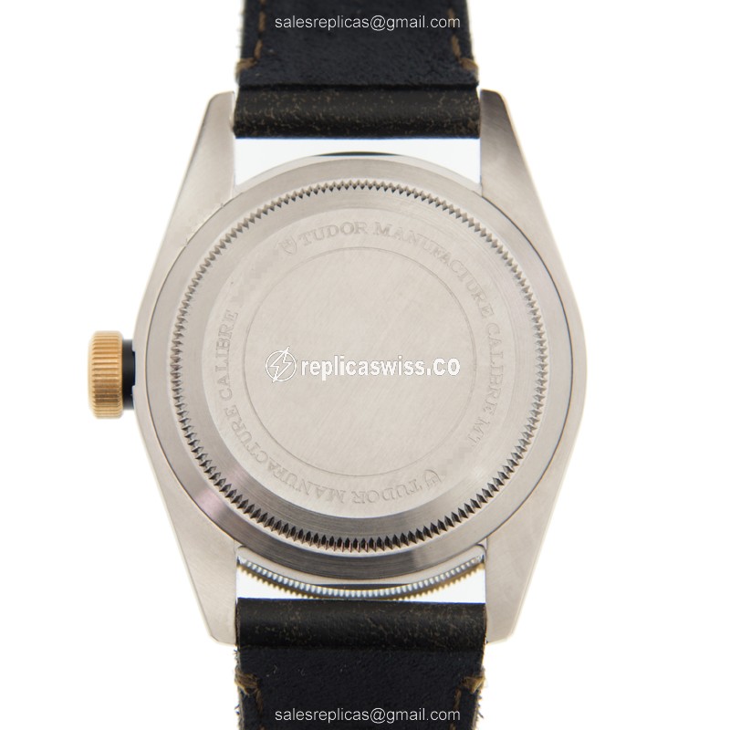 Tudor BLACK BAY Automatic 18kt Gold & Steel - Black Dial - Leather Strap - Clasp - View 3