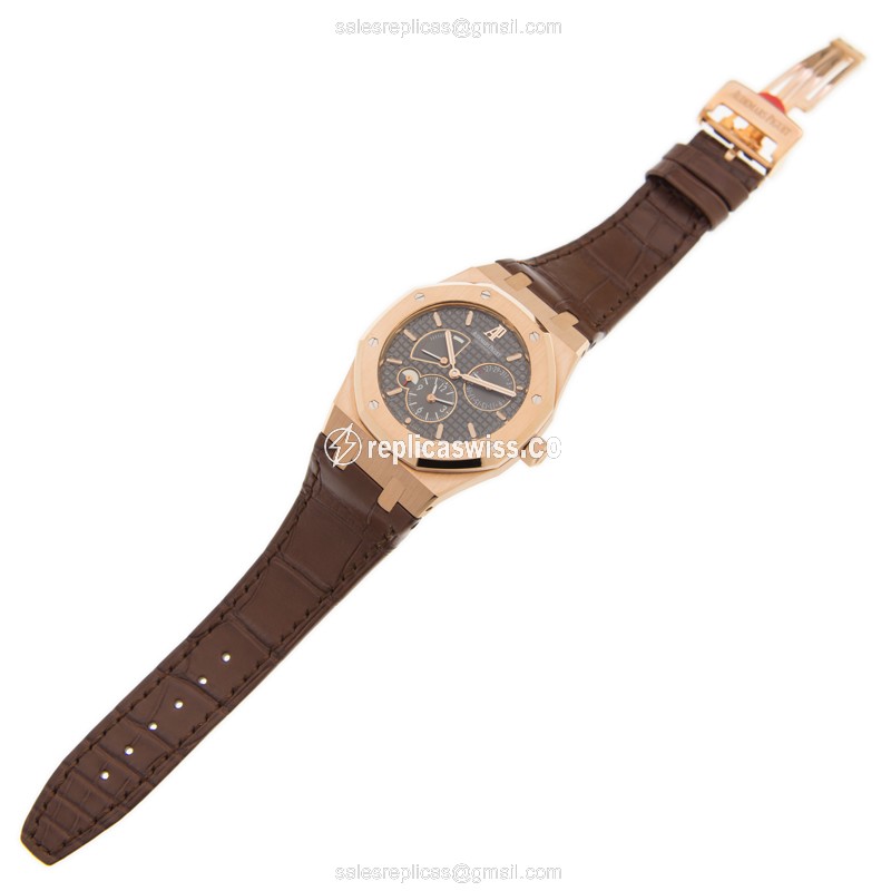 Audemars Piguet ROYAL OAK 26126OR.OO.D088CR.01 - Auto - 18kt Gold - Gray Dial - Brown Alligator - View 2