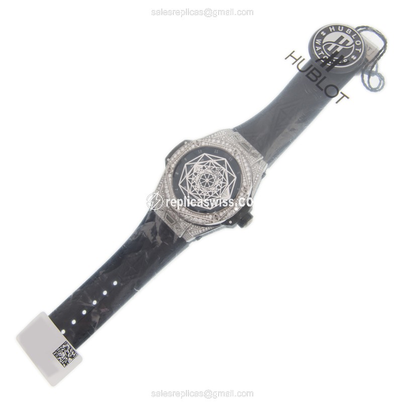 Hublot BIG BANG Replica - Automatic Titanium - Black Dial - Black Rubber - Sapphire Crystal - View 2