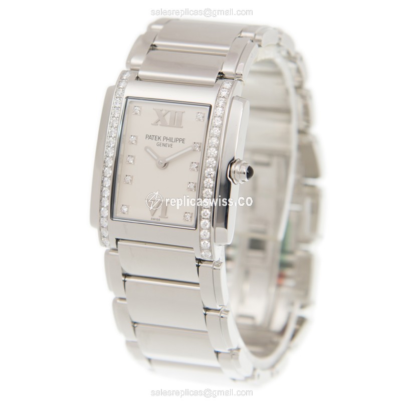 Patek Philippe TWENTY-4 Quartz - White Dial - Diamonds - Steel Strap - Silver Clasp - View 3