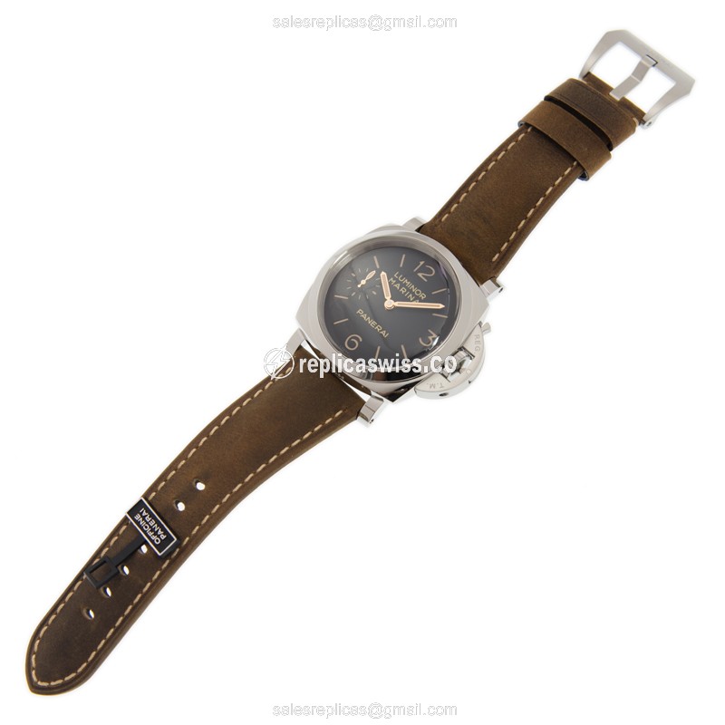 Panerai Luminor PAM00422 Replica - Black Dial - Brown Strap - View 2