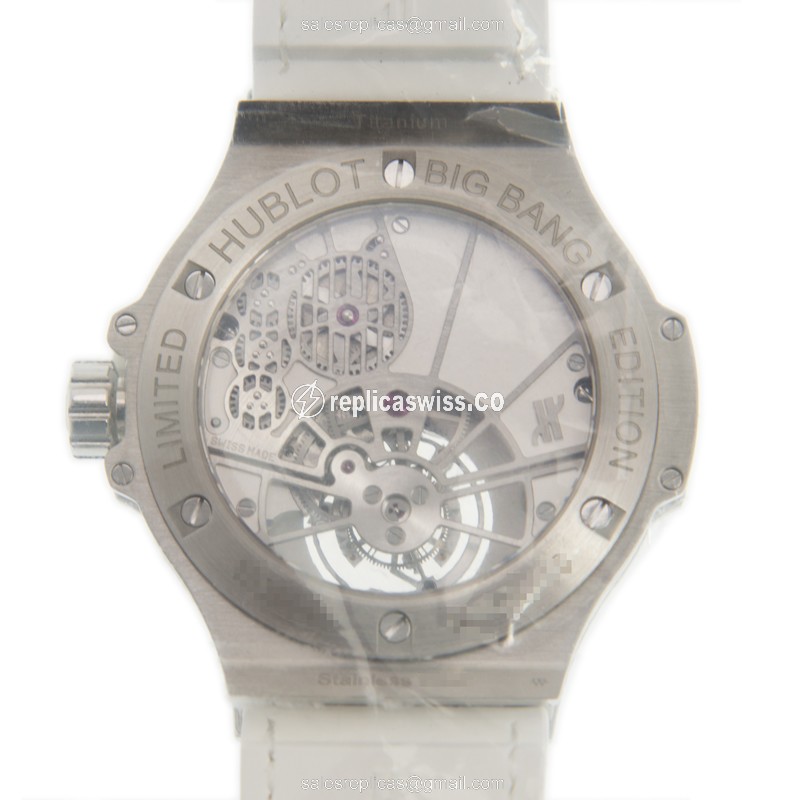 Hublot BIG BANG Replica - Manual - Stainless Steel & Diamonds - White Dial - Alligator Strap - View 3