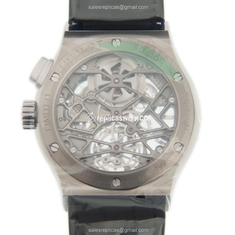 Hublot Classic Fusion Replica - Manual Wind - Titanium Case - Gray Dial - Black Alligator Strap - View 3
