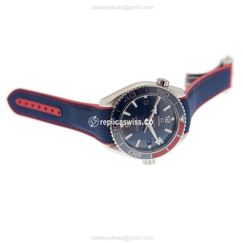 Omega 522.32.44.21.03.001 Replica - Automatic - Steel Case - Blue Dial - Blue Rubber Strap - View 2