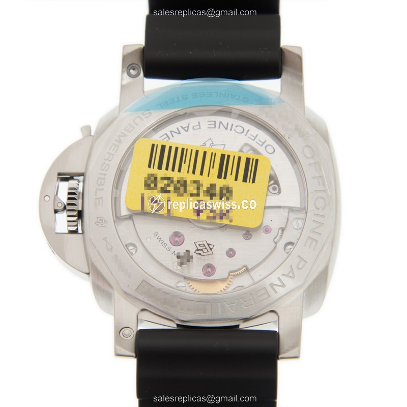 Panerai PAM00682 LUMINOR - Auto - Steel Case - Black Dial - Black Rubber Strap - View 3