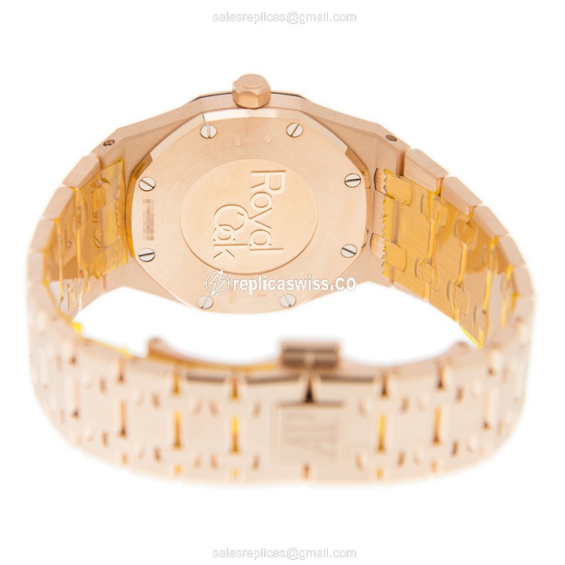 Audemars Piguet Royal Oak Quartz 18kt Rose Gold - Automatic - Dark Grey Dial - Gold Strap - View 4