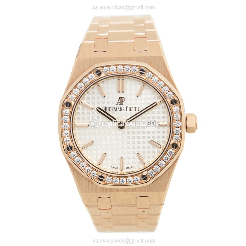 Audemars Piguet Royal Oak Quartz Replica - 18kt Rose Gold - Diamond Dial - White - Gold Clasp - View 2