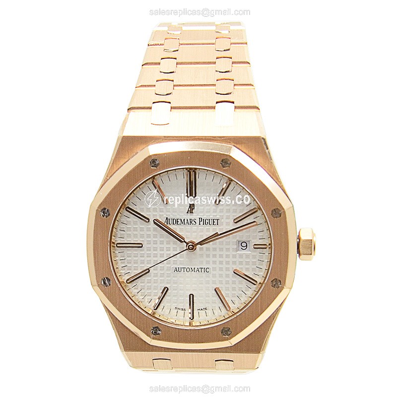 Audemars Piguet Royal Oak 15400OR.OO.1220OR.02 - Auto - 18kt Rose Gold Case - White Dial - View 2