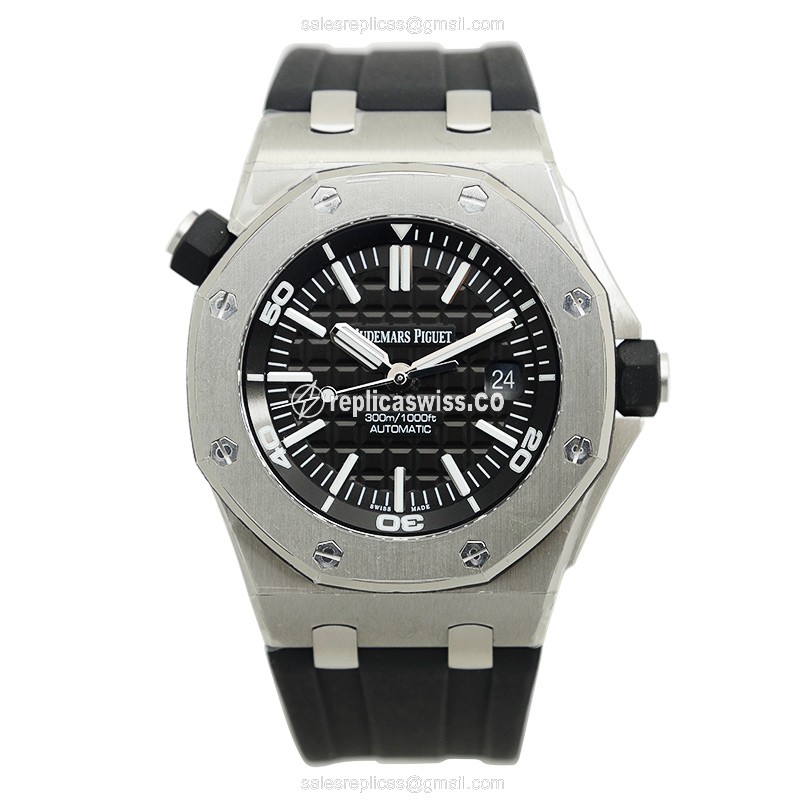 Audemars Piguet Royal Oak Offshore - Automatic - Black Dial - Rubber Strap - Buckle Clasp - View 2