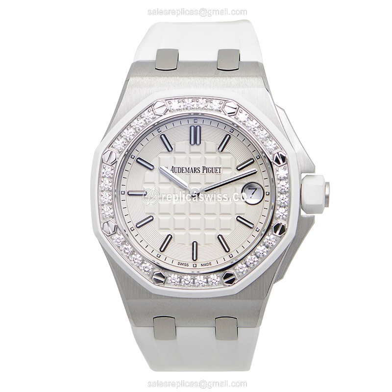 AP Royal Oak Offshore Replica - Quartz - Stainless Steel & Diamond - White Dial - Rubber Strap - View 2
