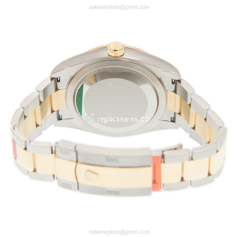 Rolex 326933-0002 Replica - Sky-Dweller | Automatic | 18kt Gold Case | Black Dial on Gold Steel Strap - View 4