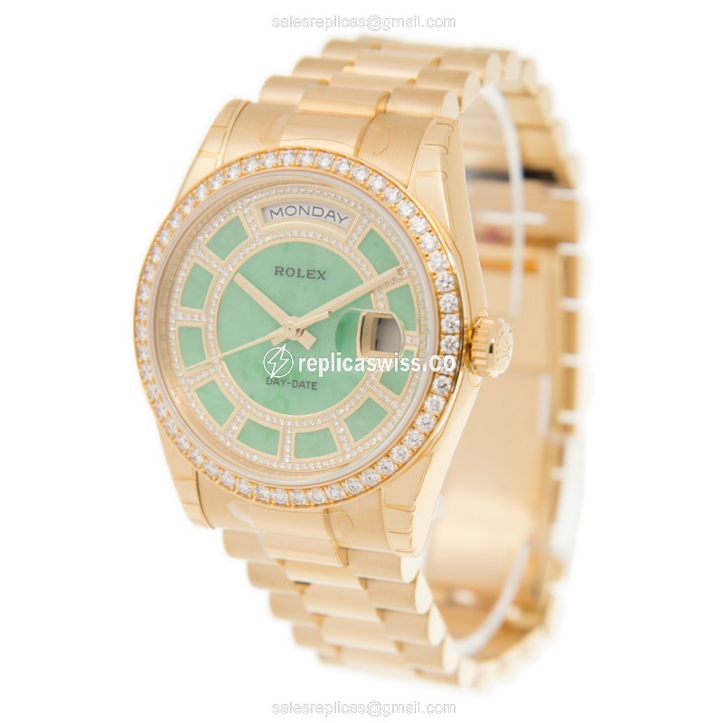 Rolex Day-Date Replica - Automatic - 18kt Gold - Green Dial - Gold Strap - View 3