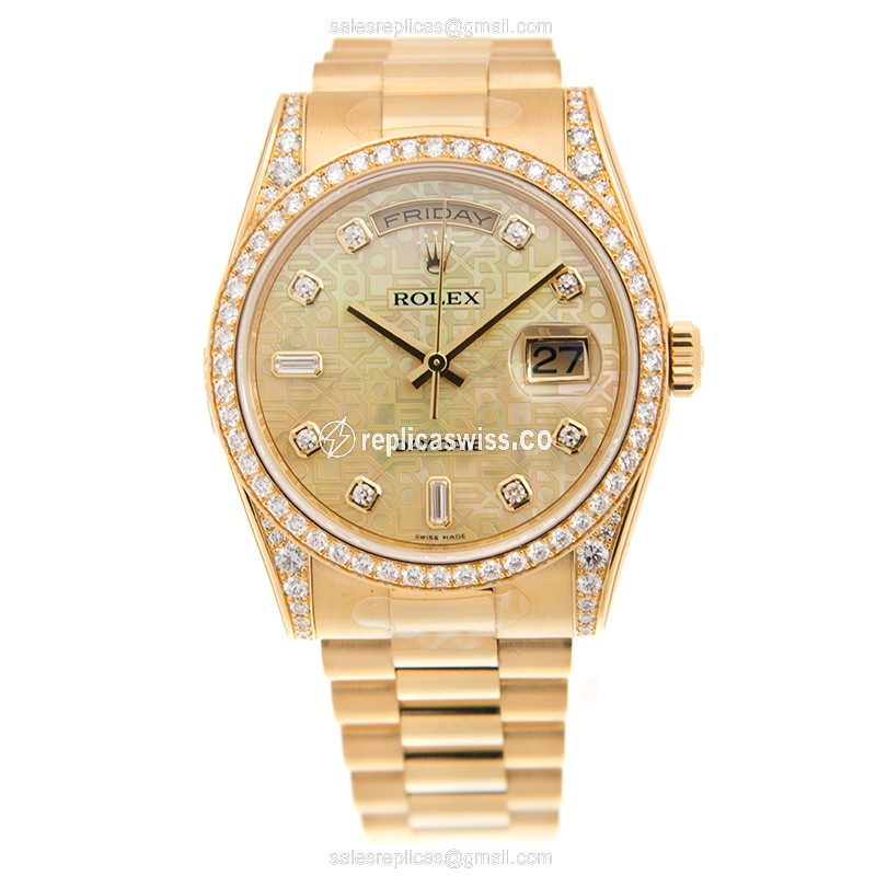 Rolex DAY-DATE Replica - Automatic - 18kt Gold Case, Diamond Bezel - Gold Dial - View 2